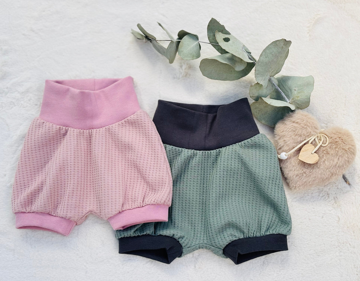 Kurze Hosen & Shorts